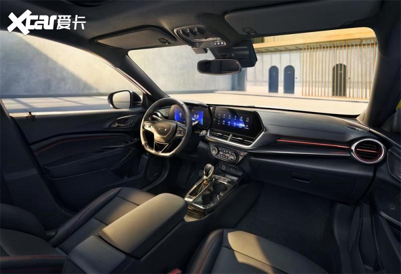 独特金色车身 专为中国新一代主流年轻群体量身定制~雪佛兰全新SUV