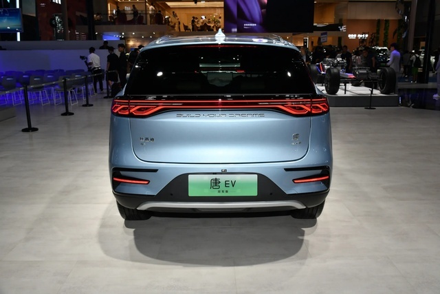 比亚迪搞事情！新车价格直降4.28万，想买车的可以出手了？