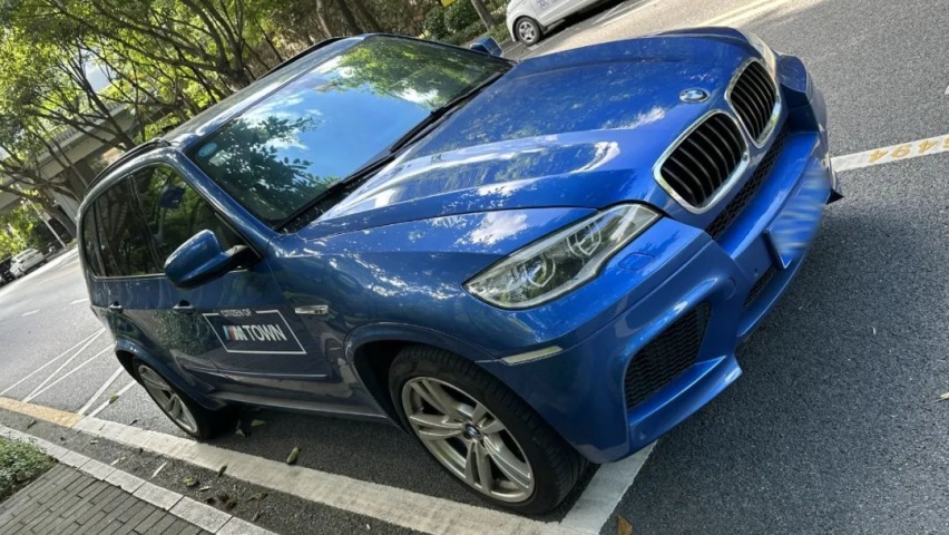 ​V8引擎的二手宝马保养一次要多少钱？答案是0元，因为...
