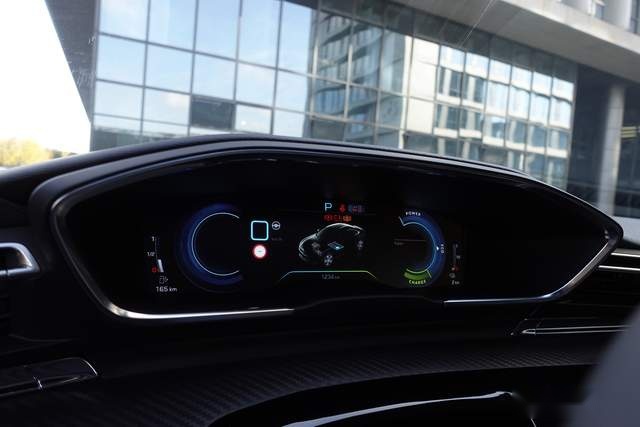 除了浪漫，还有科技与激情，试驾东风标致508L PHEV