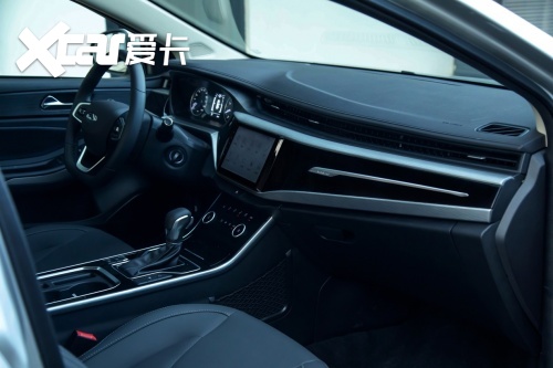 5福齐临门，把艾开回家！4.99万惊喜价的2024款艾瑞泽5