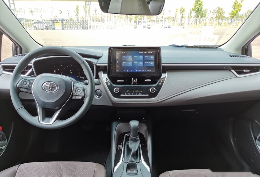 你想要的它们都有，试驾亚洲狮和RAV4荣放双擎E+