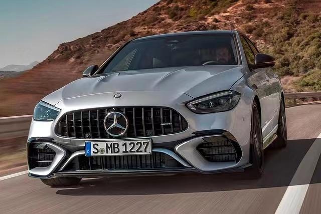 2.0T哑火了？梅赛德斯-AMG C 63及E 63将重拾V8发动机