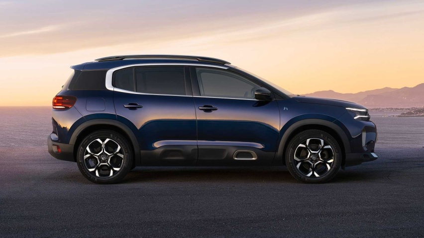雪铁龙新款C5 AIRCROSS曝光，内外更新看齐凡尔赛C5 X