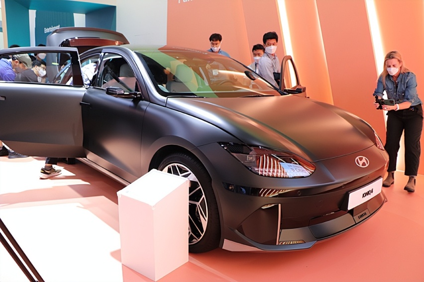 【韩系动向718】现代首款纯电轿车 IONIQ 6,800V快充,18