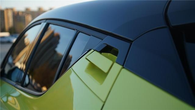 外表“邪恶”却给人满满的安全感 广汽丰田C-HR试驾体验