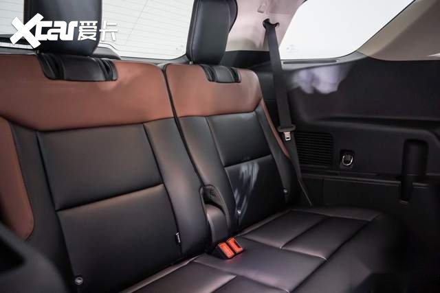 35万买大六座SUV,全新探险者对比理想ONE,选谁?