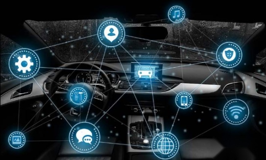 中控屏越大越好？调查发现，触屏使用CarPlay比酒驾更危险