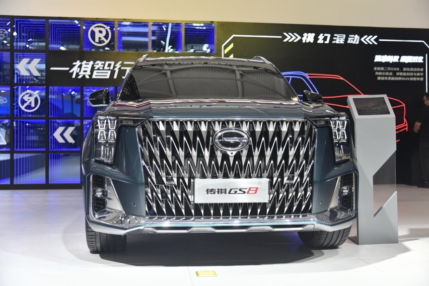 国产7座SUV中的大块头 2021天津车展实拍全新传祺GS8