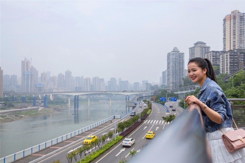 以浪漫的名义——带吃货女友邂逅重庆
