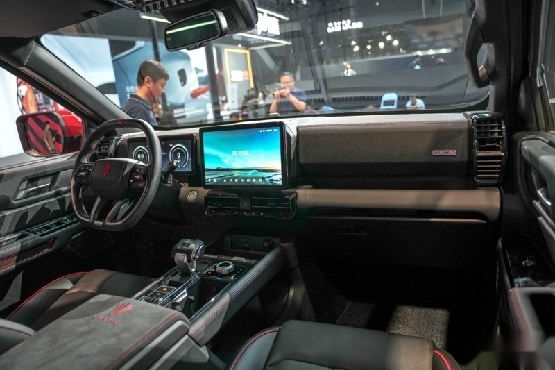 “3.0T D-MAX”领衔 12月皮卡新车前瞻