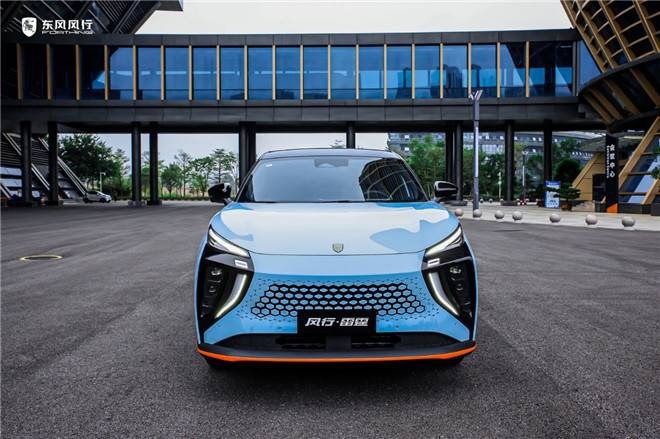 新能源SUV“颜值天花板”，风行雷霆怎么做到的？