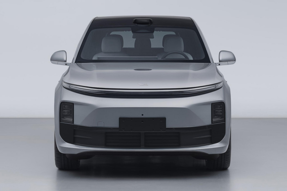 理想L6实拍图曝光，定位中型五座SUV，预计售价在30万以内