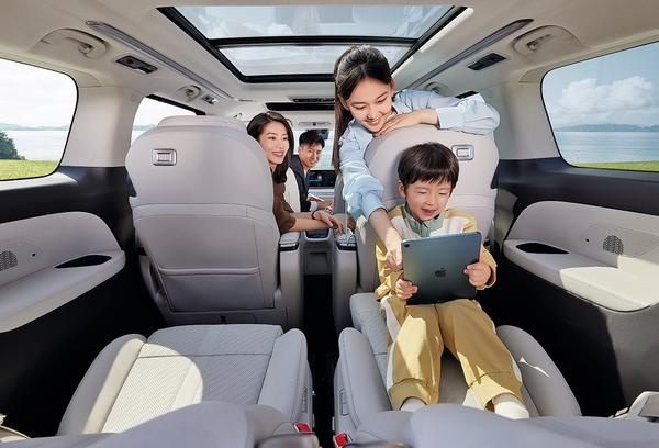 想要豪华中大型MPV，预算不够腾势D9？30万顶流大家9超混来了