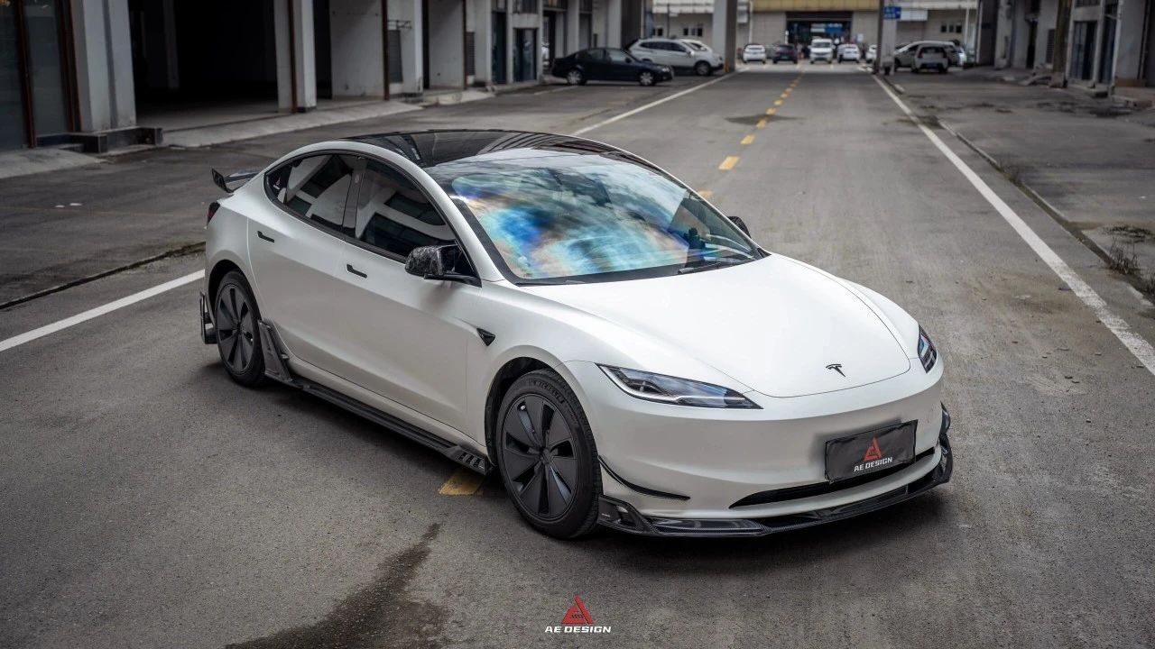 ȻǳȦģأôĶÿ˹Model 3°װϼ