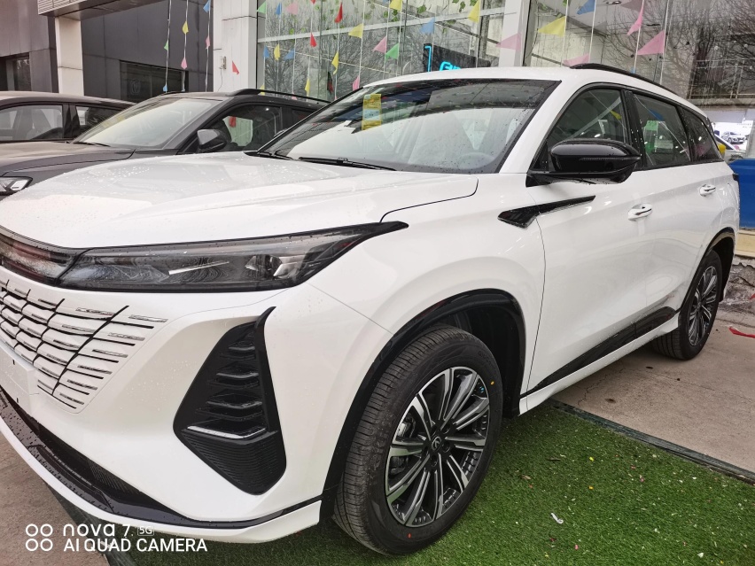 官降1.5万！长安CS75 PLUS冠军版实车到店，标配L2级+8AT