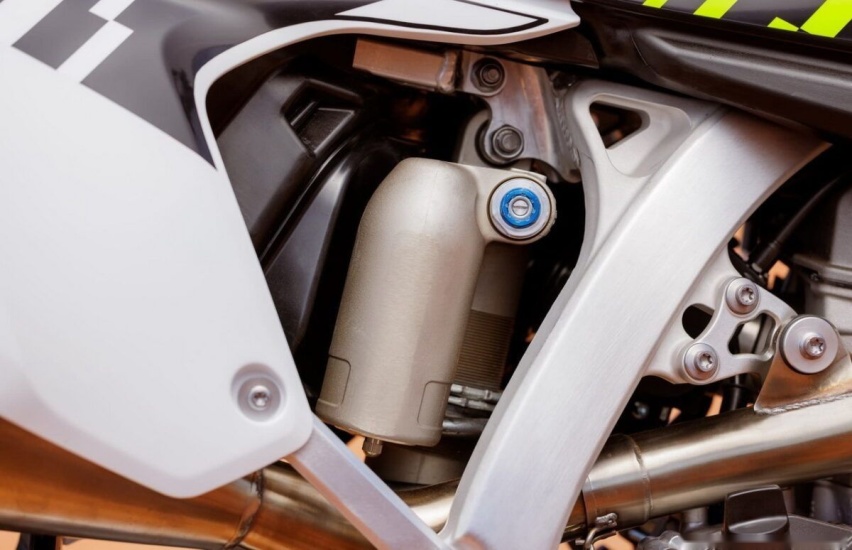 凯旋正式推出全新TF 250-X竞技越野摩托车
