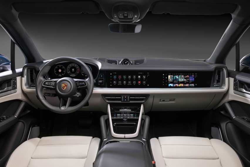 2023成都车展：保时捷Taycan Turbo S 丁乙“十示”定制