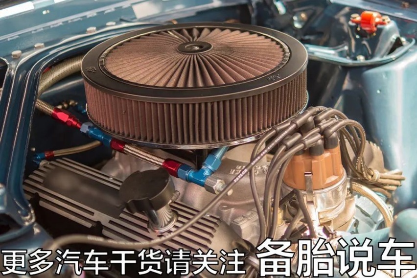 当我们踩下油门时，车子发生了什么