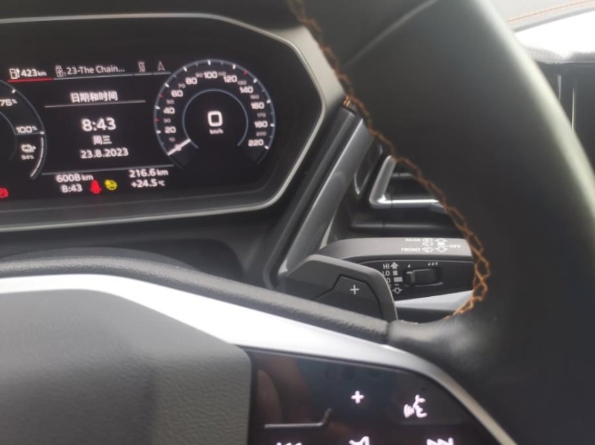 德味十足的纯电SUV，奥迪Q4 e-tron山路表现让人上瘾