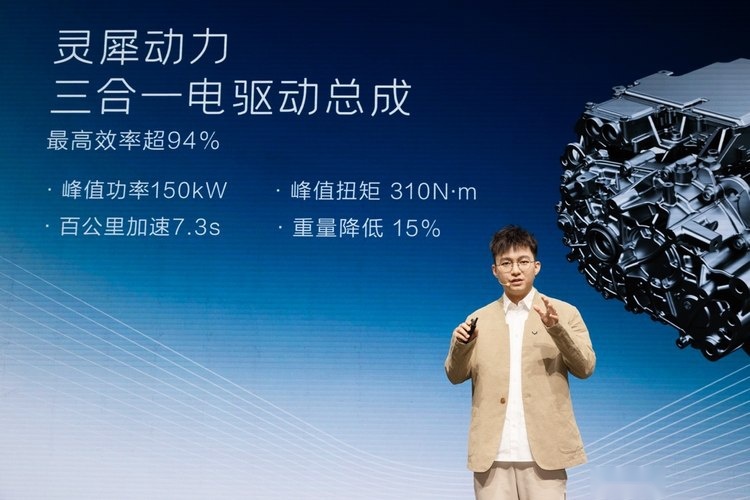 能否成下一个现象级产品？五菱星光共创版北京车展上市