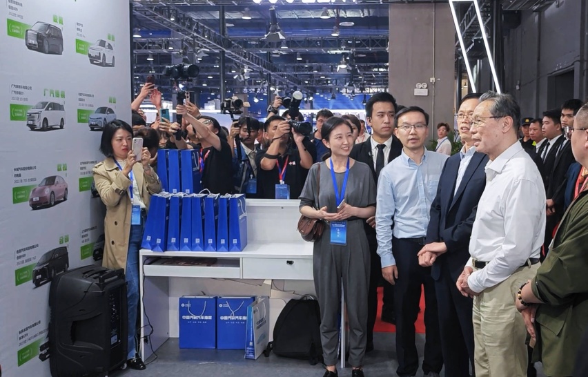 科普汽车健康，中国汽研汽车指数公益行广州站圆满举行