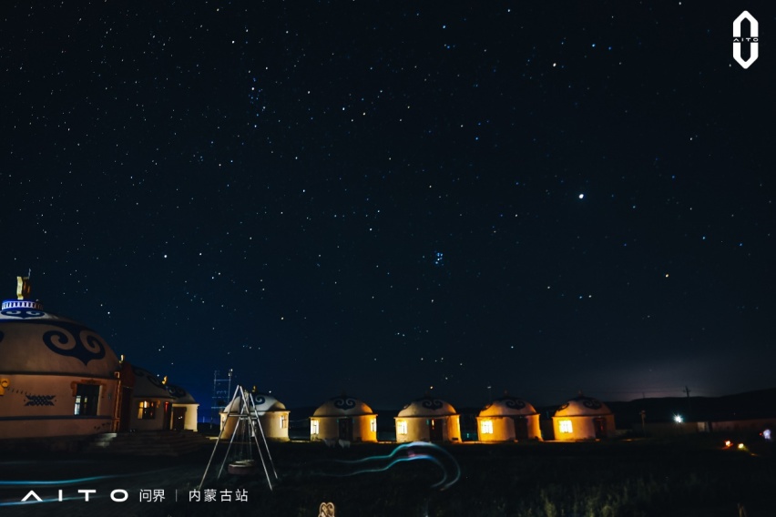 M5智驾之旅 行摄“红色”草原，探究“火星”秘境