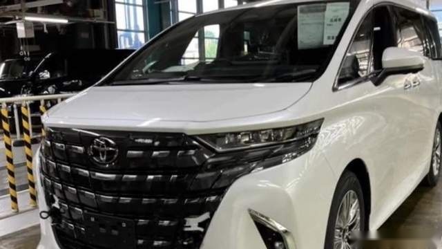 百万级豪华MPV，或配2.5L混动，新款埃尔法引进就加价？