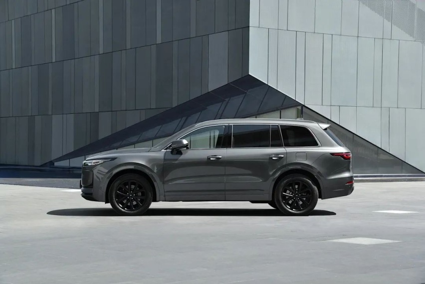 发展事业也要顾家:35万买畅销SUV,看BBA还是上新能源?