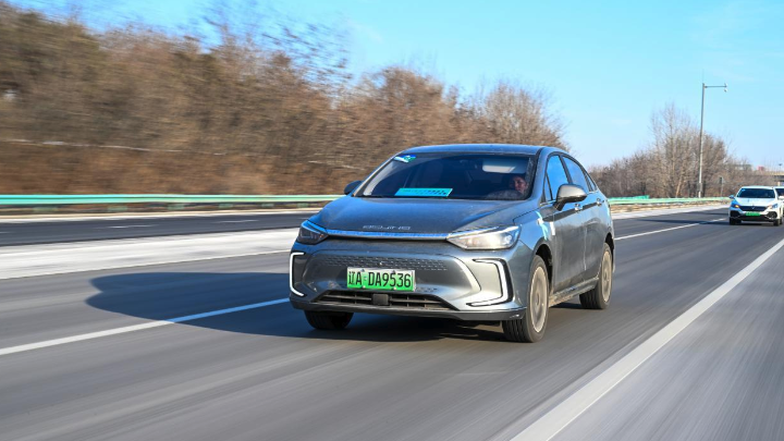 北京汽車新EU5 PLUS獲續(xù)航挑戰(zhàn)賽冠軍 真續(xù)航鑄就“真實(shí)力” 北京汽車新EU5 PLUS獲續(xù)航挑戰(zhàn)賽冠軍 真續(xù)航鑄就“真實(shí)力”