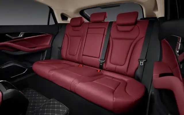 试驾奔腾B70新增2.0T，224马力只要14万