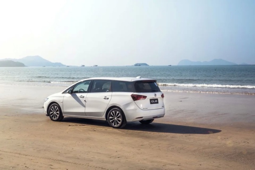 要空间只能选SUV？那是你没了解这台15万级居家MPV