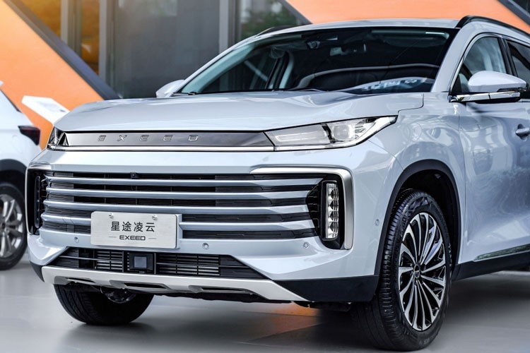 国产最强2.0T再进化 星途凌云400T本月底上市
