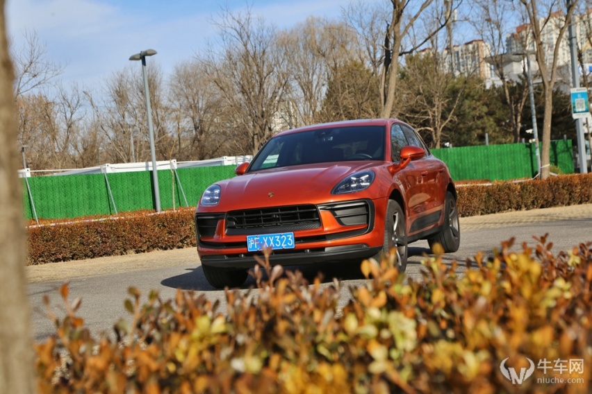 中期改款有哪些提升？试驾保时捷Macan 2.0T