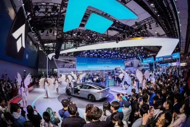 2023洗牌加速，变局之下新能源车市谁能笑到最后