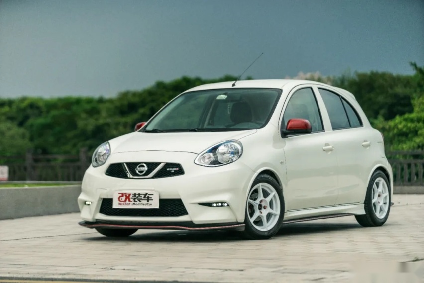 全国仅此一辆战神GT-R的小表弟，没想到nismo还有买菜功能