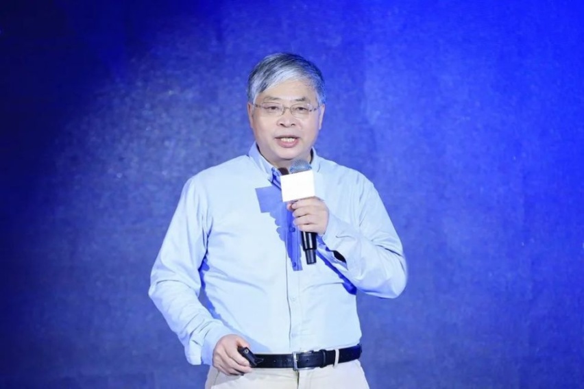 直觉智驾、本能智驾、监督式智驾涌现，「端到端」扎堆落地呼唤L3放行