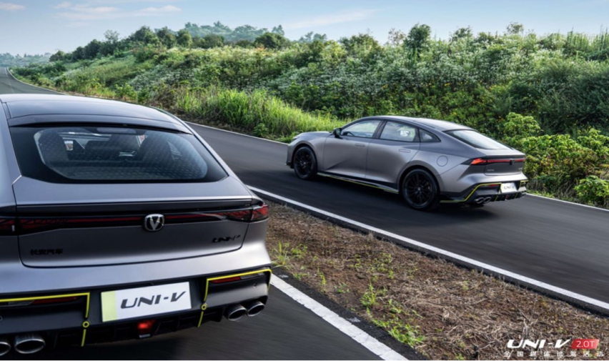 振奋！国产003航母入水，国产轿跑UNI-V 2.0T 路试
