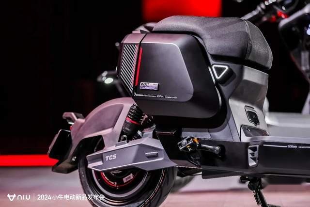 小牛电动三车齐发，迈入智能化新世代