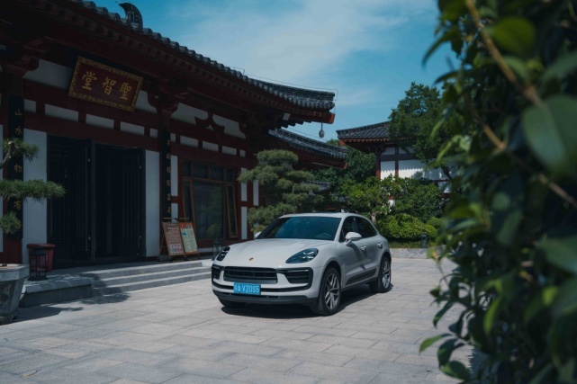 绚丽孤华  遇见我的东方御物 - 保时捷新款Macan