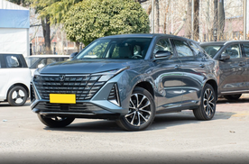 可插混可增程，综合续航1200km，好开好看，带你看长安UNI-Z PHEV