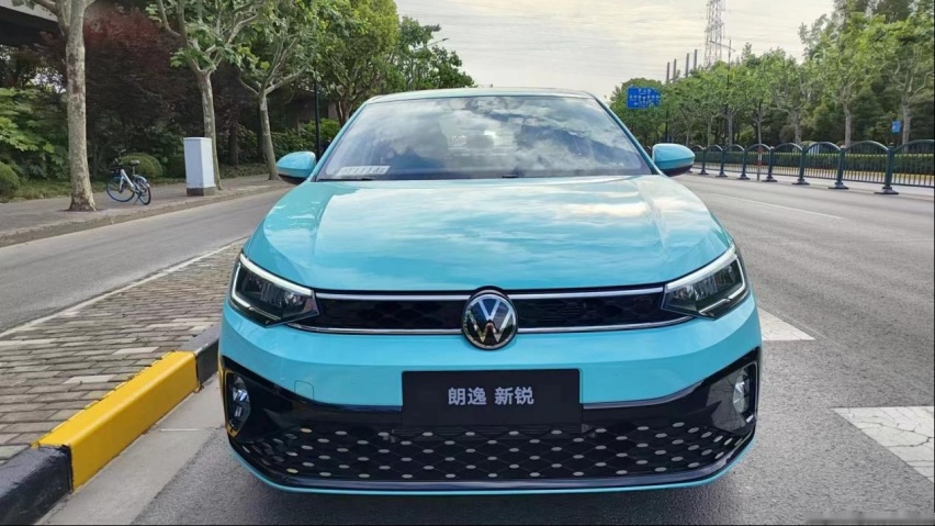 家族添新丁，朗逸新锐和朗逸有何差异？竞争对手是谁？适合谁买？