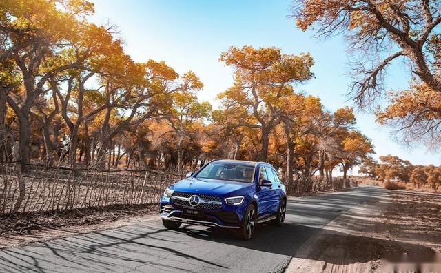英雄之路丨试驾梅赛德斯-奔驰长轴距GLC SUV