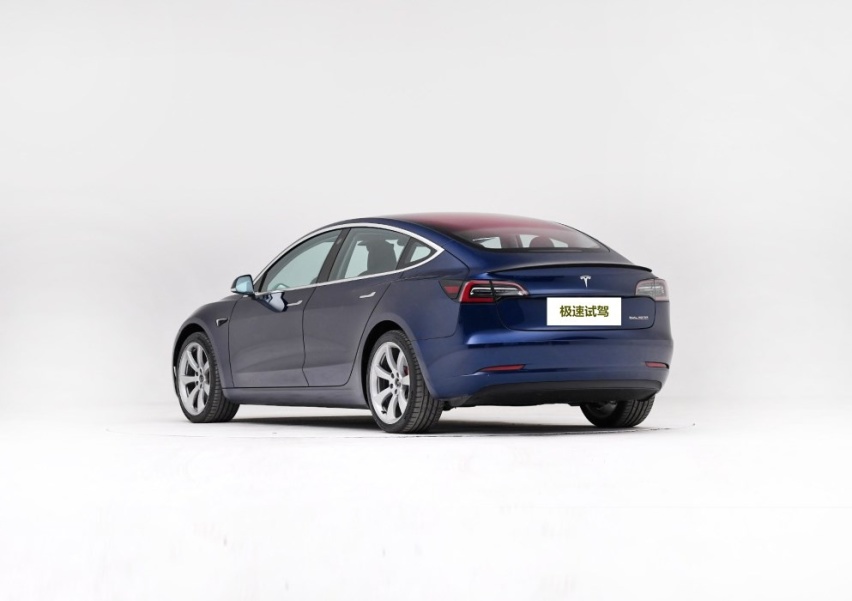 作为特斯拉最便宜的车型，特斯拉Model 3 品质如何
