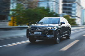 第五代瑞虎8：以一车之力，重塑十万级燃油车的价值脊梁