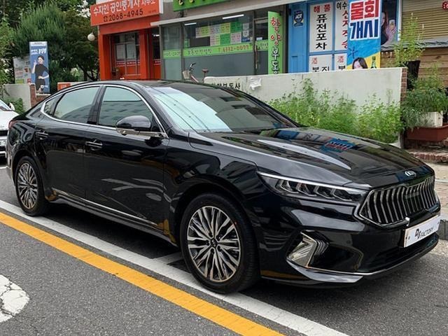 全新起亚K7亮相，撞脸玛莎拉蒂，车长近五米，气场不输A6L