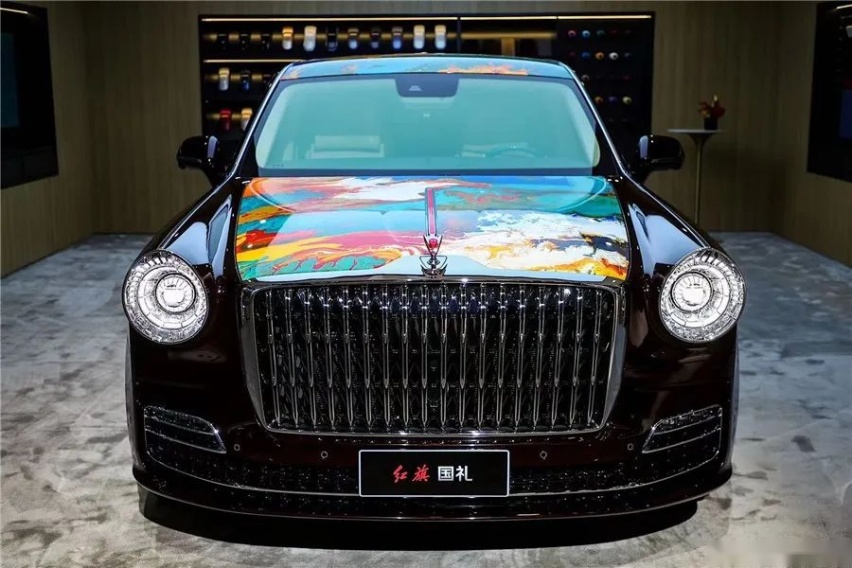 国宾车队又添重磅车型，红旗金葵花塑造中国顶级豪华品牌