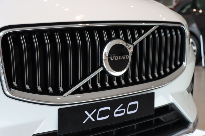 到店实拍2024款沃尔沃XC60，选哪款车更合适？