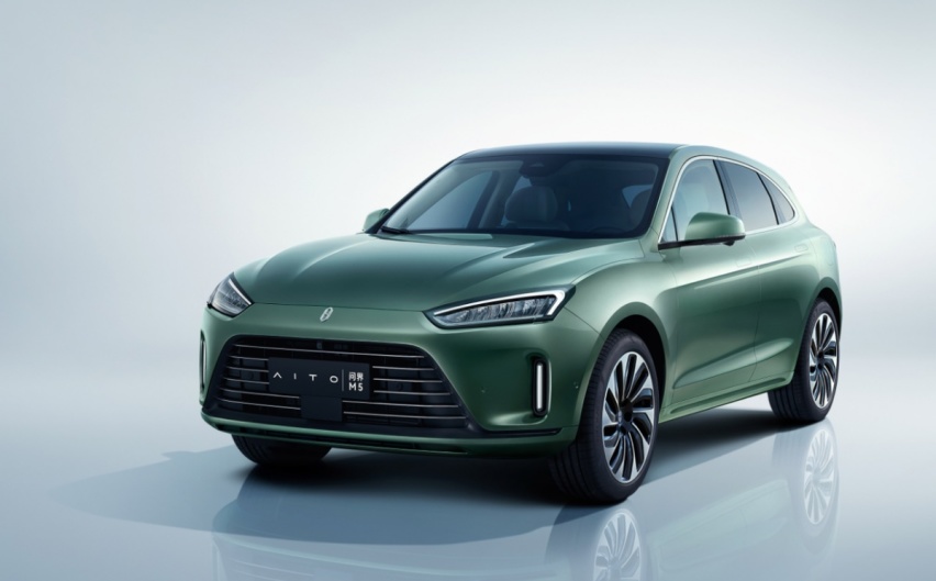 号称超百万豪车的问界M7是风光ix7换壳车？6万订单会打脸？