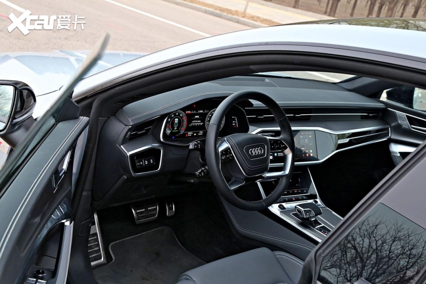 破"框"而出的上汽奥迪a7l 携"双冠"开辟新蓝海-爱卡汽车爱咖号